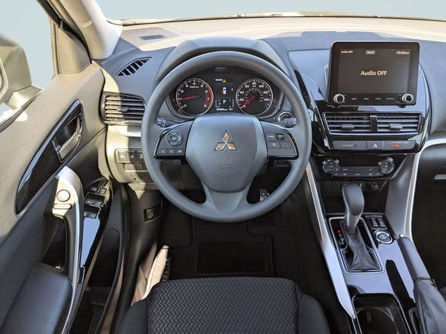 2026 Alloy Silver Metallic Mitsubishi Eclipse Cross LE 4X4 SUV