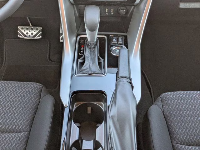 2026 Alloy Silver Metallic Mitsubishi Eclipse Cross LE 4X4 SUV