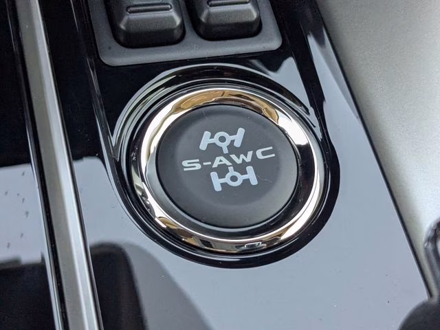 2026 Alloy Silver Metallic Mitsubishi Eclipse Cross LE 4X4 SUV