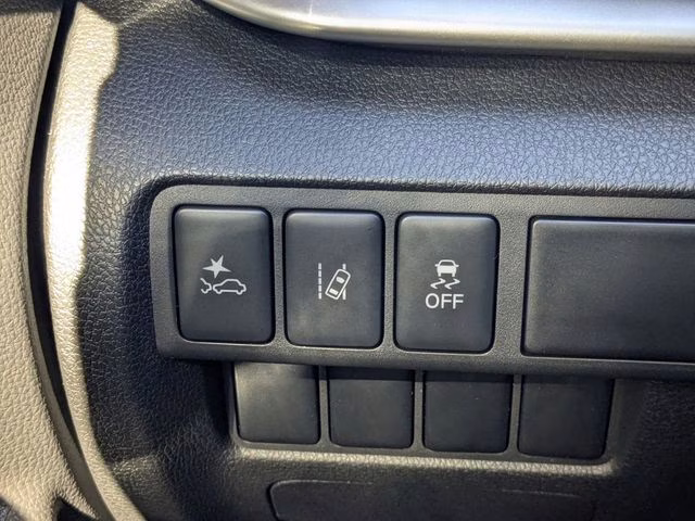 2026 Alloy Silver Metallic Mitsubishi Eclipse Cross LE 4X4 SUV