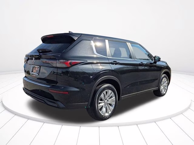 2026 Black Diamond Mitsubishi Outlander ES FWD SUV