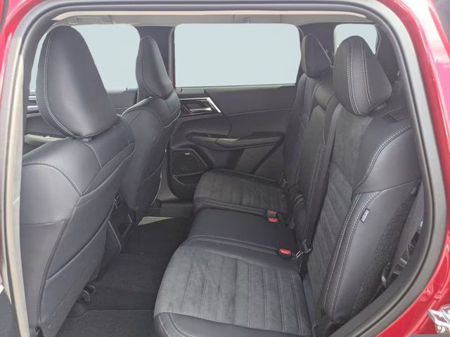 2026 Red Diamond Mitsubishi Outlander SE FWD SUV