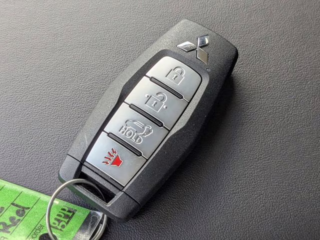 2026 Red Diamond Mitsubishi Outlander SE FWD SUV