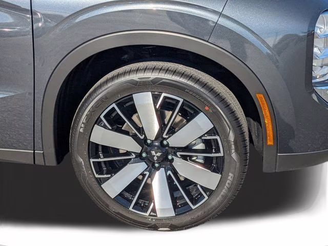 2026 Graphite Gray Mitsubishi Outlander SE FWD SUV