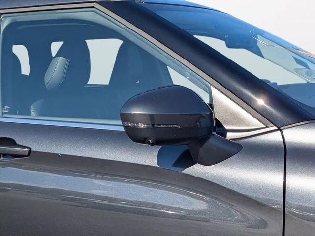 2026 Graphite Gray Mitsubishi Outlander SE FWD SUV