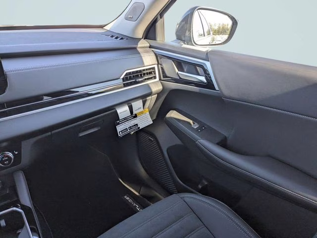 2026 Graphite Gray Mitsubishi Outlander SE FWD SUV