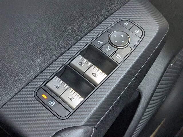 2026 Graphite Gray Mitsubishi Outlander SE FWD SUV