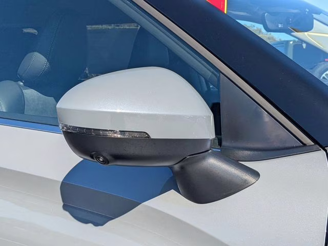 2026 Moonstone Gray Metallic Mitsubishi Outlander SE FWD SUV