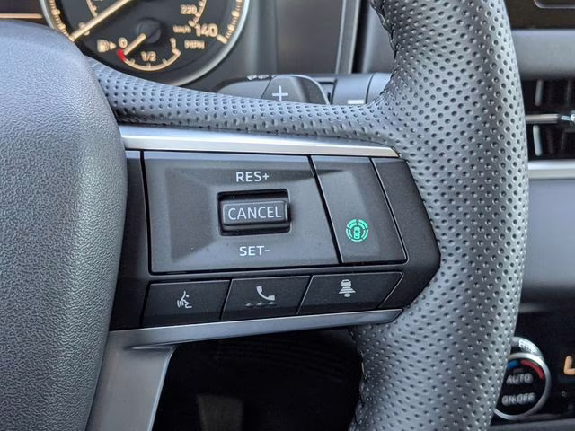 2026 Moonstone Gray Metallic Mitsubishi Outlander SE FWD SUV