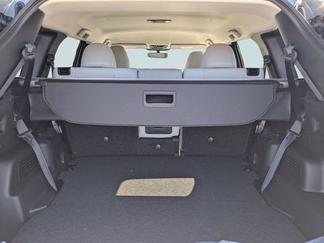 2026 Moonstone Gray Metallic Mitsubishi Outlander SE FWD SUV