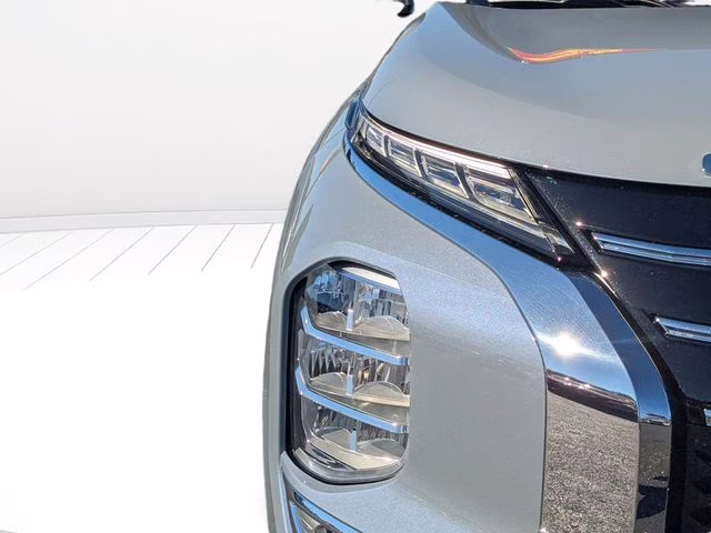 2026 Moonstone Gray Metallic Mitsubishi Outlander SE FWD SUV