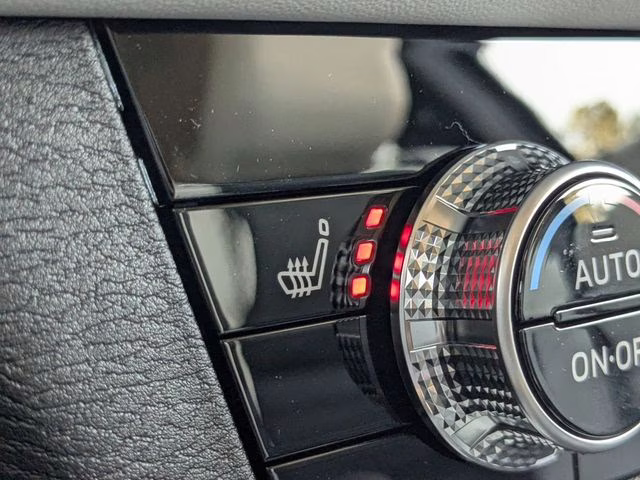 2026 Black Diamond Mitsubishi Outlander SE FWD SUV