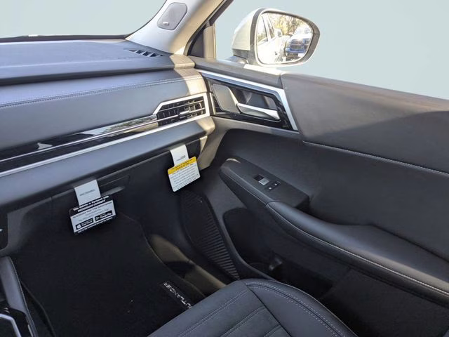 2026 Moonstone Gray Metallic Mitsubishi Outlander SE FWD SUV