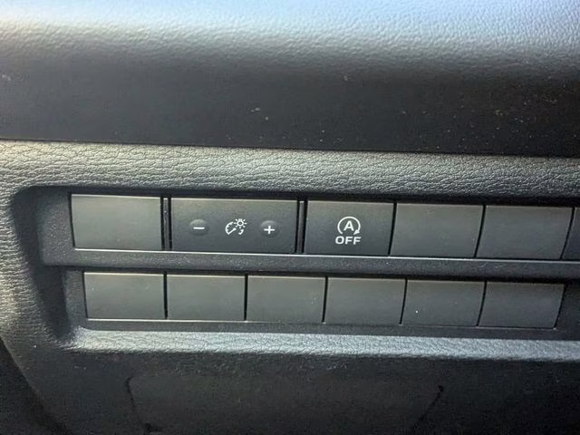 2026 Moonstone Gray Metallic Mitsubishi Outlander SE FWD SUV