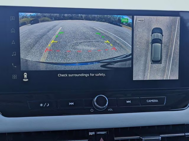 2026 Cosmic Blue Metallic Mitsubishi Outlander SE FWD SUV