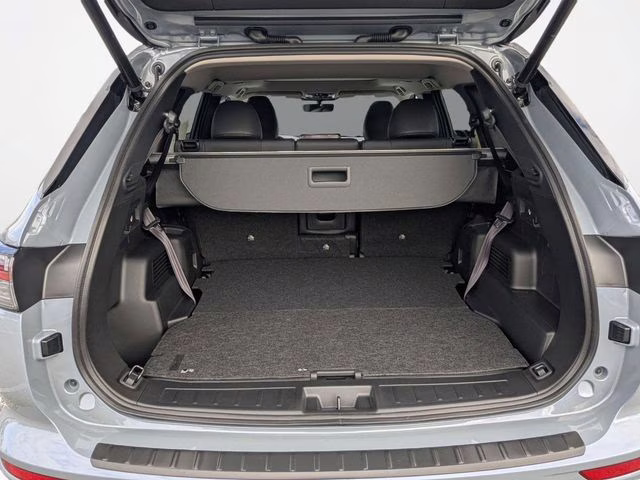 2026 Moonstone Gray/Black Roof Mitsubishi Outlander Trail Edition AWD SUV