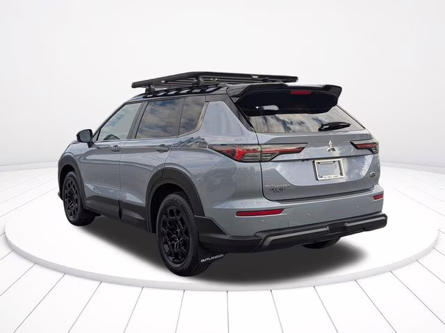 2026 Moonstone Gray/Black Roof Mitsubishi Outlander Trail Edition AWD SUV