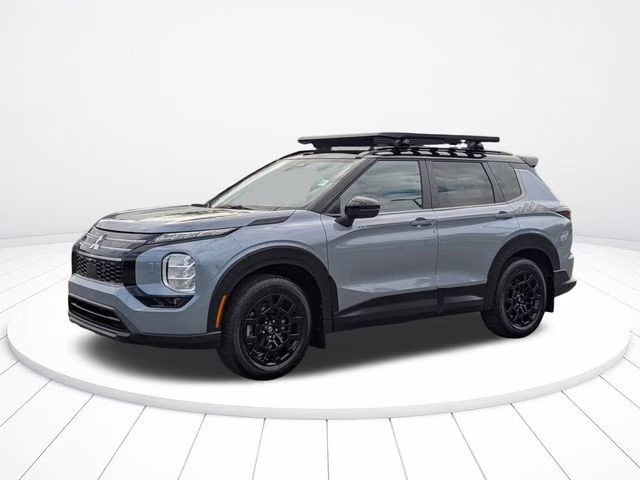 2026 Moonstone Gray/Black Roof Mitsubishi Outlander Trail Edition AWD SUV