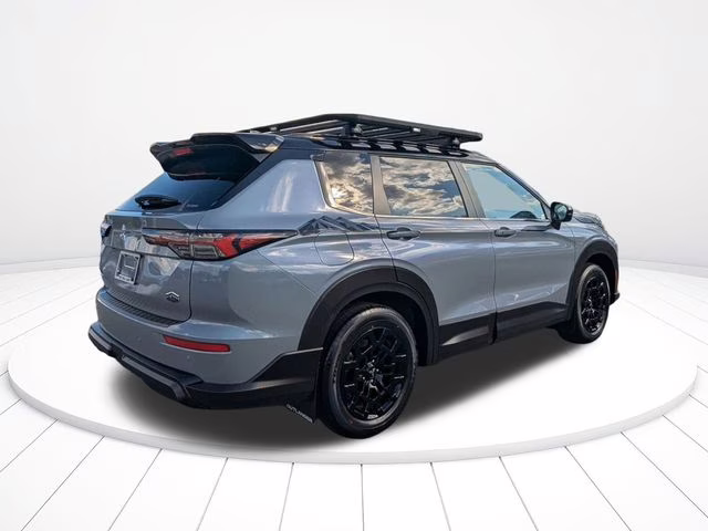 2026 Moonstone Gray/Black Roof Mitsubishi Outlander Trail Edition AWD SUV