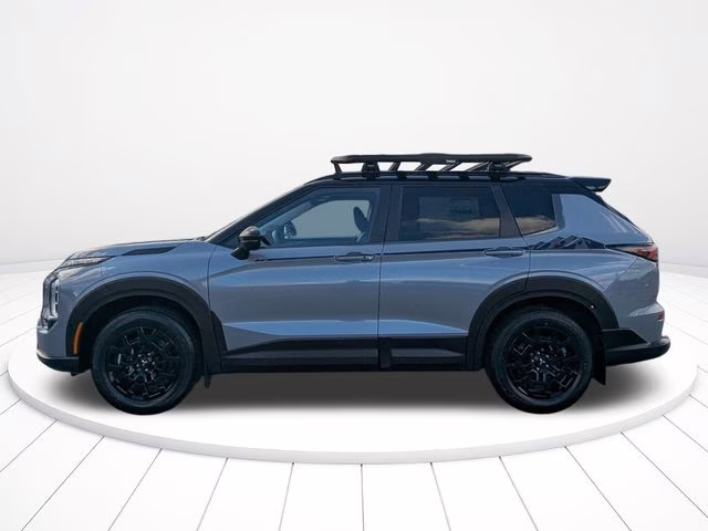 2026 Moonstone Gray/Black Roof Mitsubishi Outlander Trail Edition AWD SUV