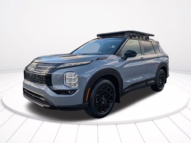2026 Moonstone Gray/Black Roof Mitsubishi Outlander Trail Edition AWD SUV
