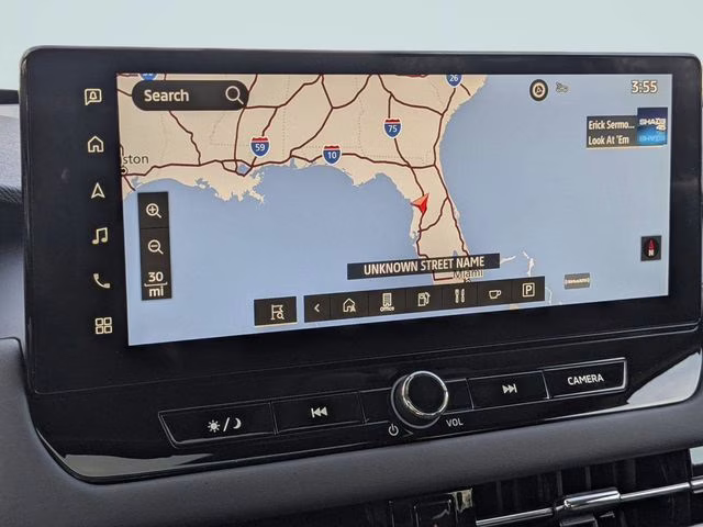 2026 White Diamond/Black Roof Mitsubishi Outlander Trail Edition AWD SUV