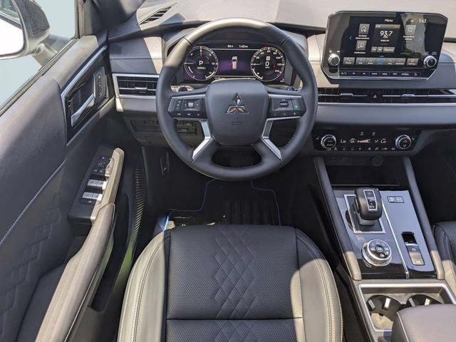 2025 White Diamond Mitsubishi Outlander PHEV SEL Black Edition AWD SUV