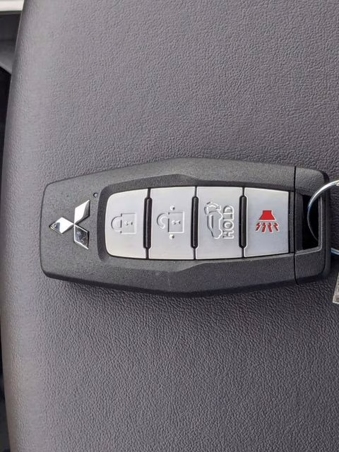 2025 White Diamond Mitsubishi Outlander PHEV SEL Black Edition AWD SUV