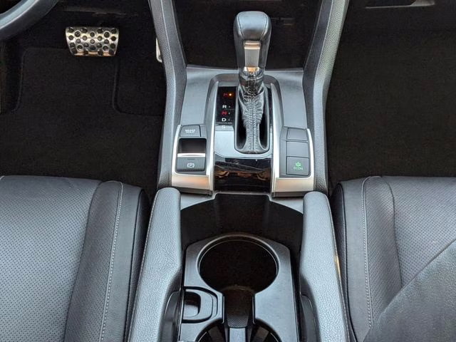 2019 Rallye Red Honda Civic Touring FWD Sedan