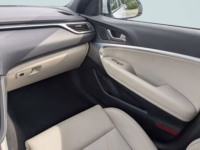 2022 Siberian Ice Genesis G70 2.0T RWD Sedan