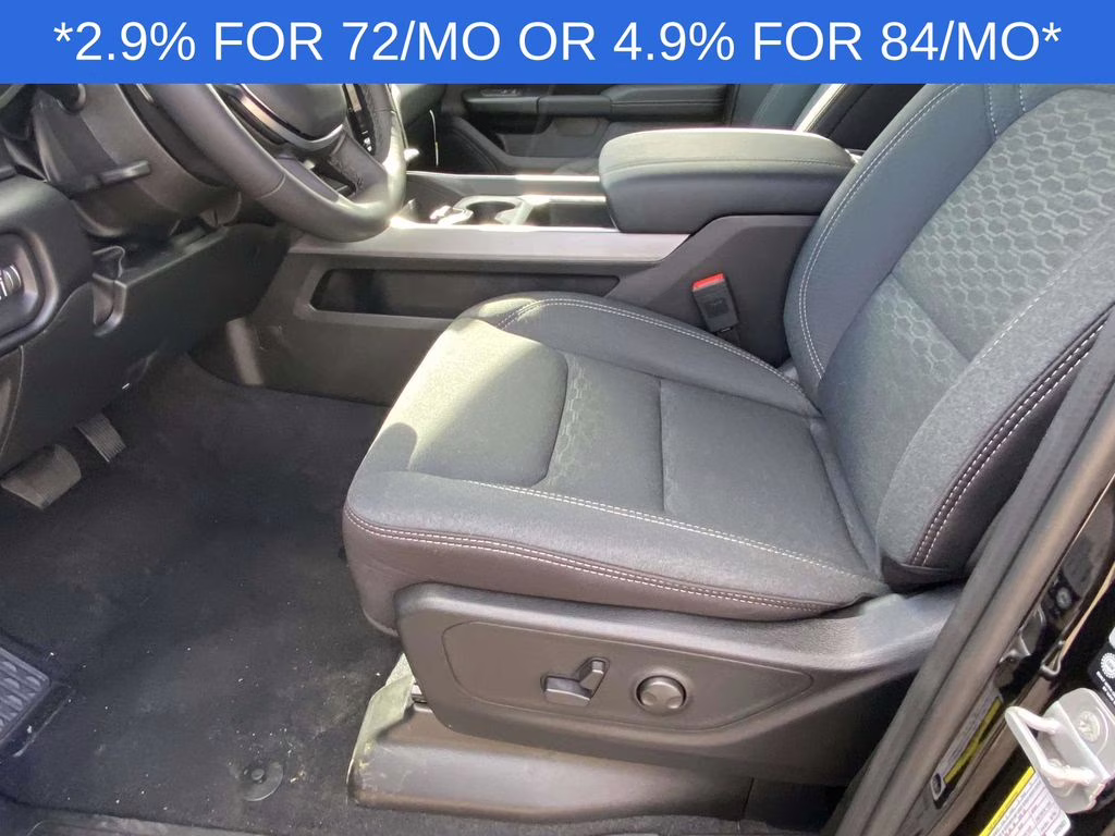 2026 Diamond Black Crystal Pearlcoat Ram 1500 Big Horn/Lone Star 4X4 Truck