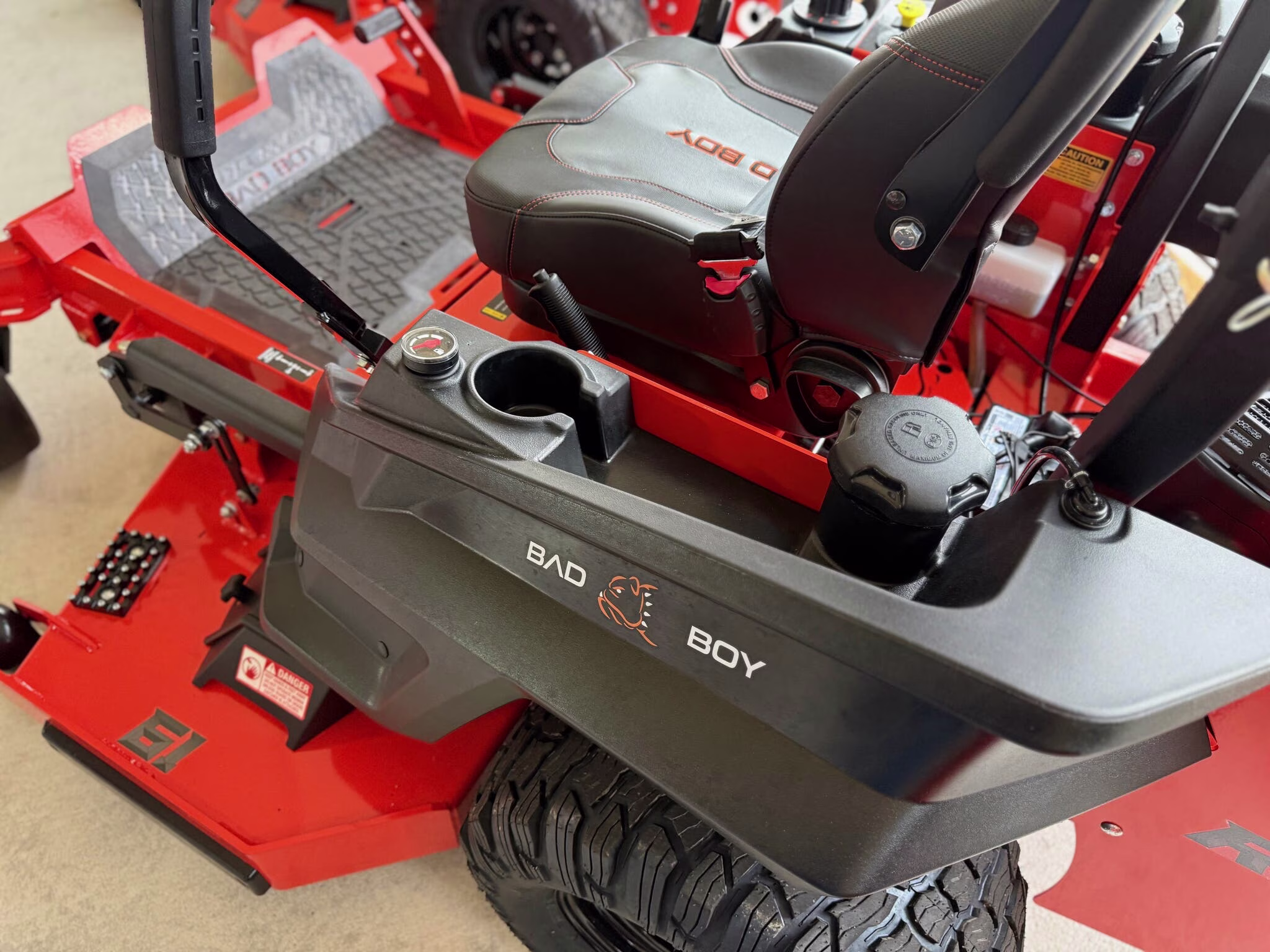 2026 Bad Boy Mowers Outlaw Rebel 61 Lawn Mower