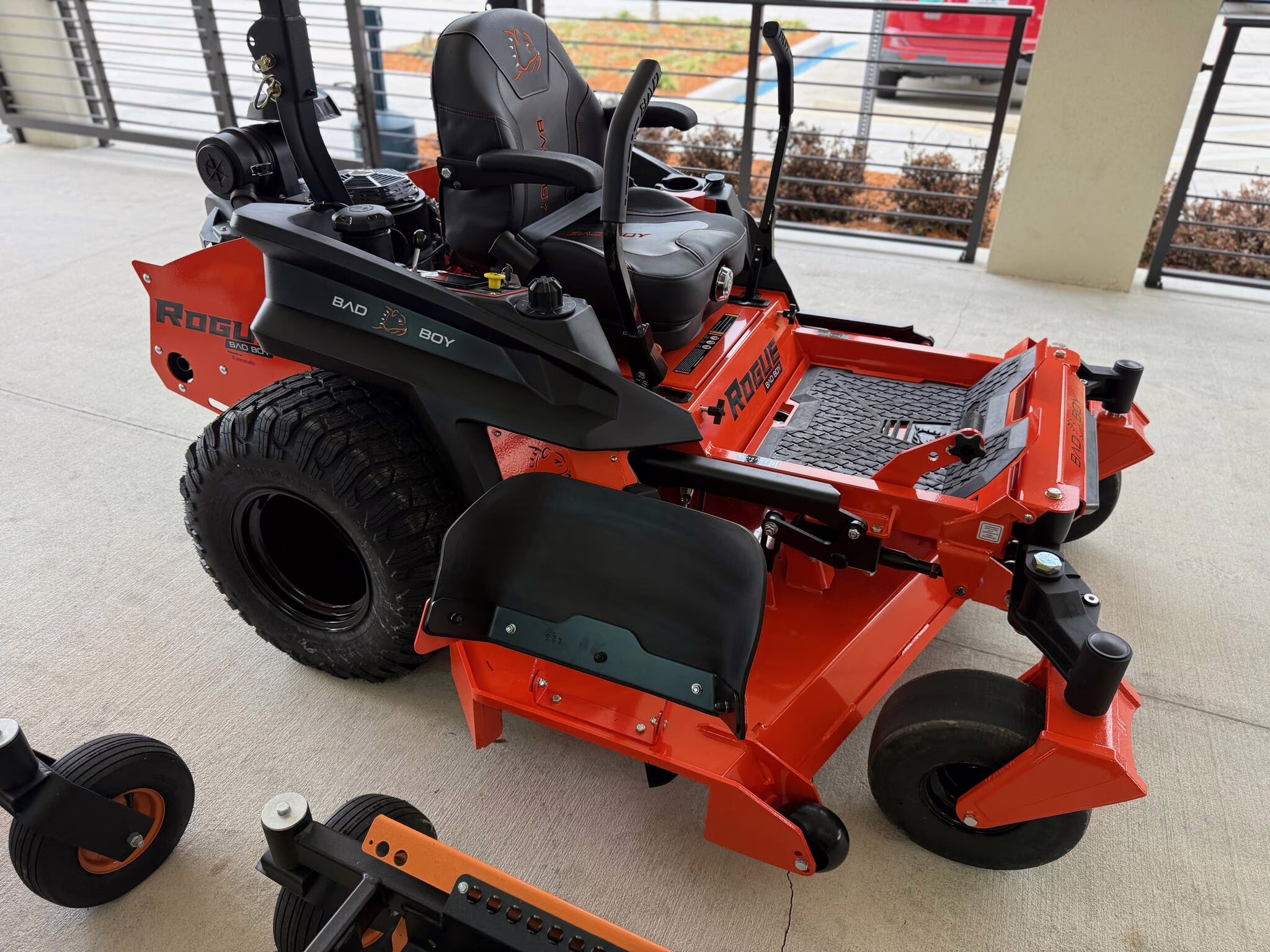 2026 Bad Boy Mowers Outlaw Rogue 72 Lawn Mower