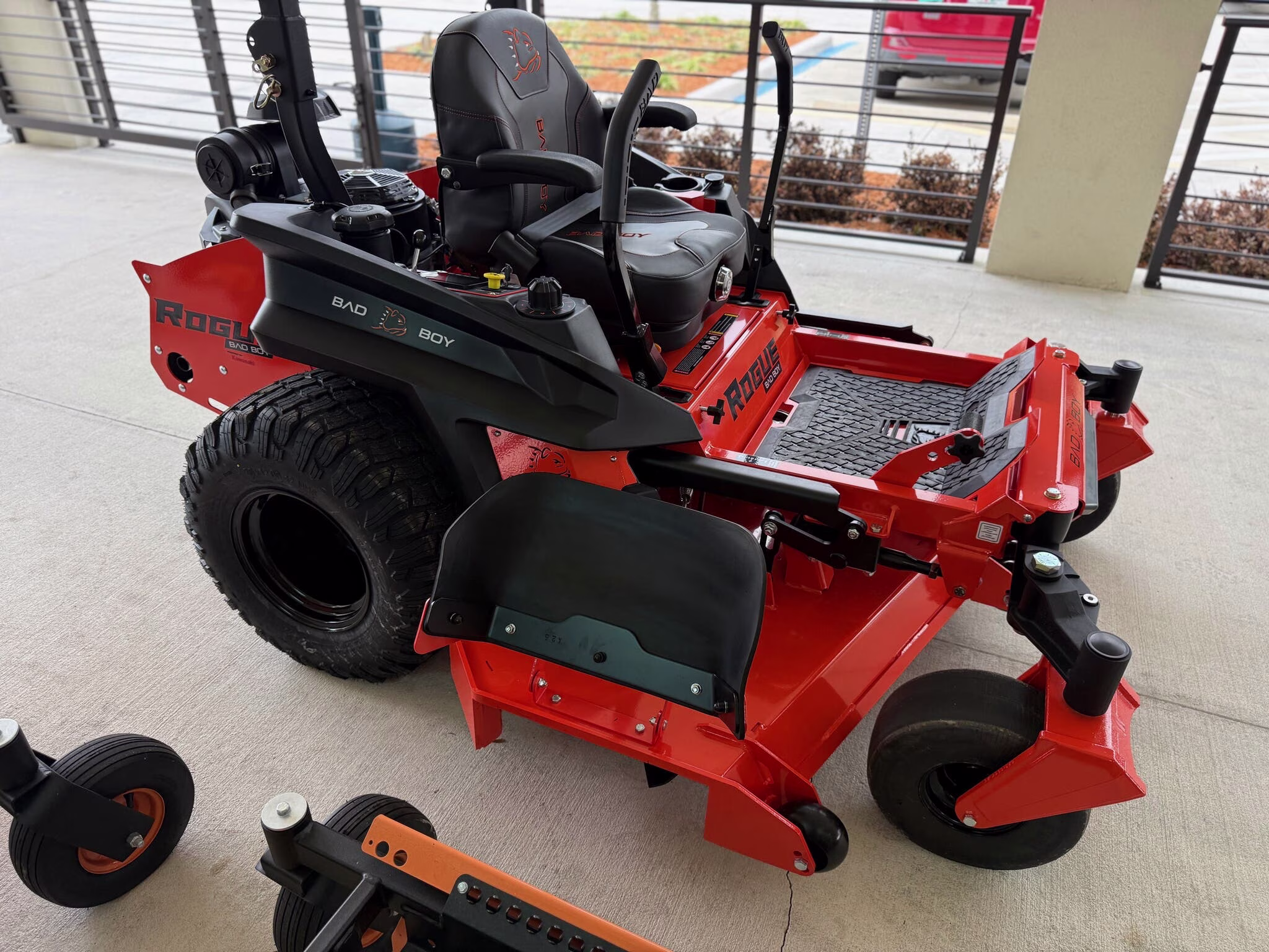 2026 Bad Boy Mowers Outlaw Rogue 72 Lawn Mower