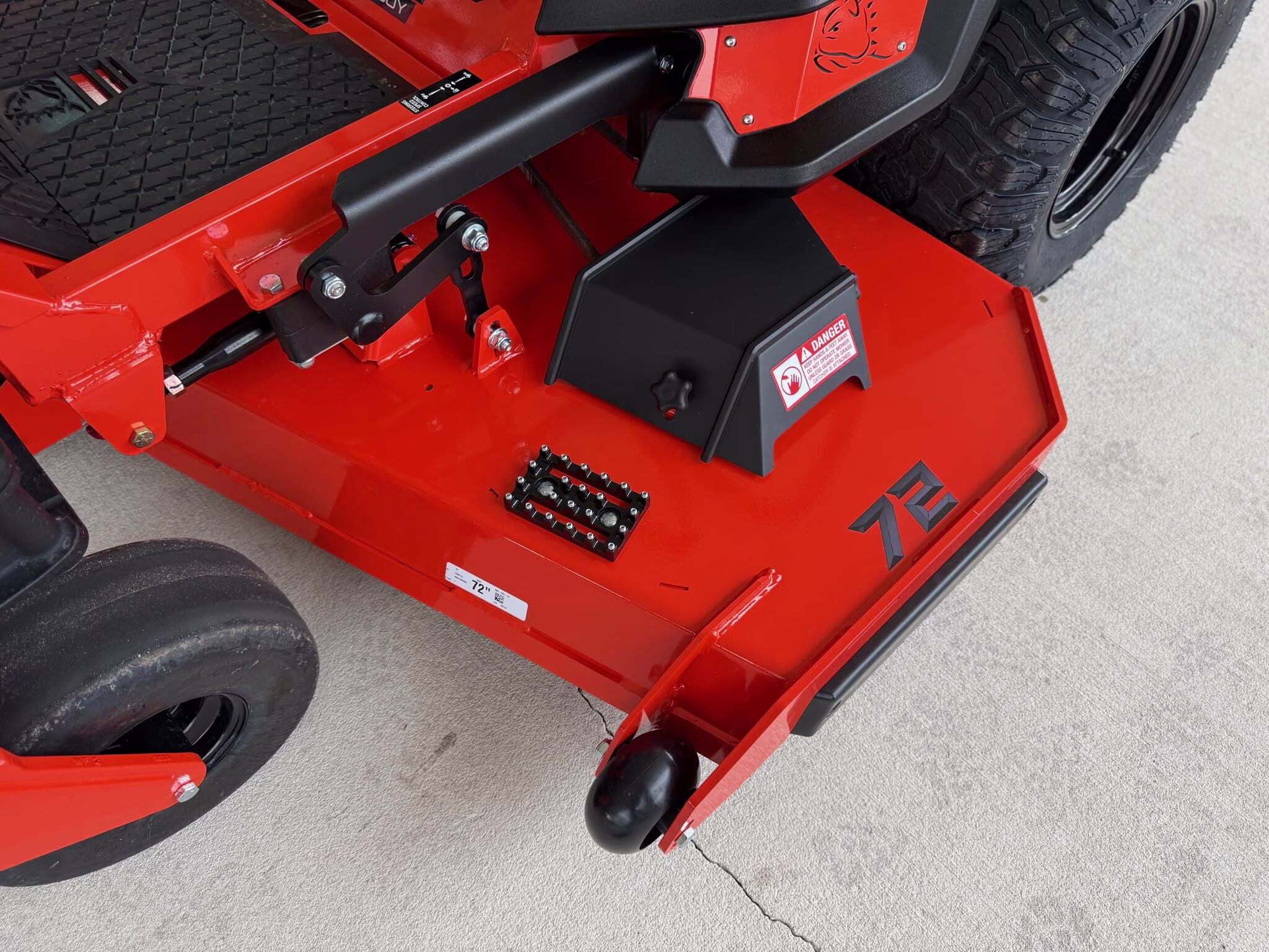 2026 Bad Boy Mowers Outlaw Rogue 72 Lawn Mower