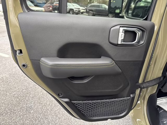 2026 41 Jeep Gladiator Sahara 4X4 Truck