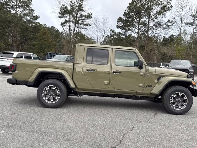 2026 41 Jeep Gladiator Sahara 4X4 Truck