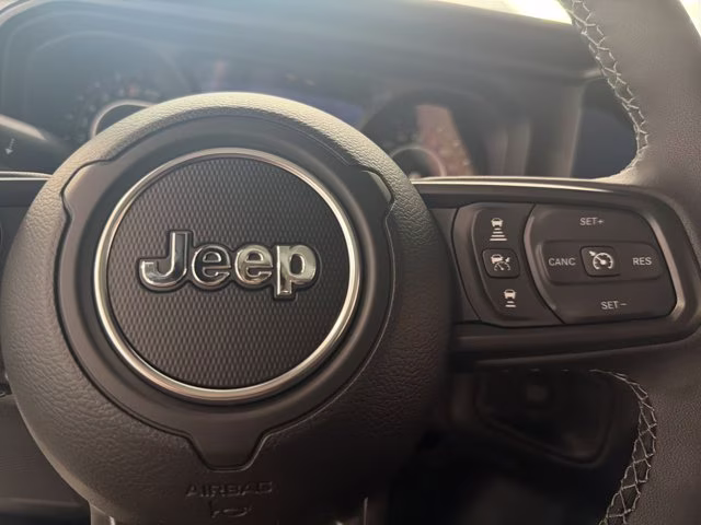 2026 Bright White Clearcoat Jeep Gladiator Sport S 4X4 Truck