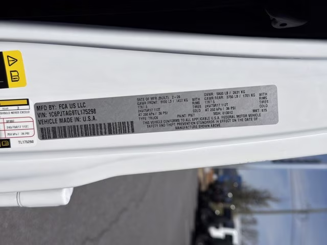 2026 Bright White Clearcoat Jeep Gladiator Sport S 4X4 Truck