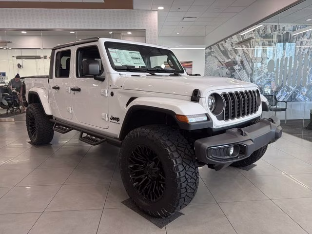2026 Bright White Clearcoat Jeep Gladiator Sport S 4X4 Truck
