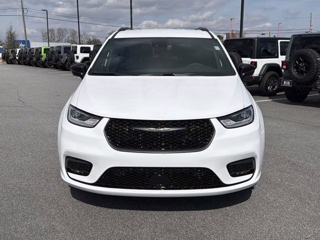 2026 Bright White Clearcoat Chrysler Pacifica Select FWD Van