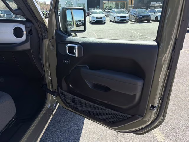 2026 41 Jeep Gladiator Sport 4X4 Truck