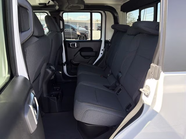 2026 Bright White Clearcoat Jeep Gladiator Sport S 4X4 Truck