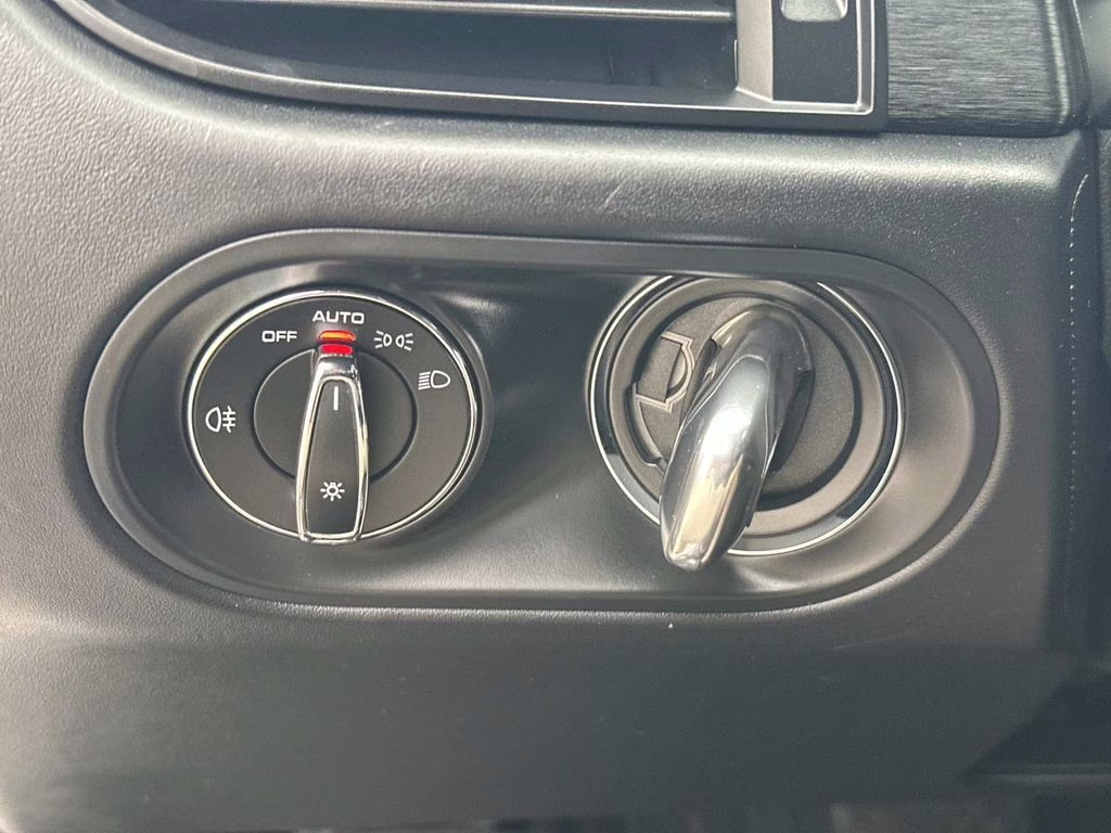 2020 White Porsche Macan GTS AWD SUV