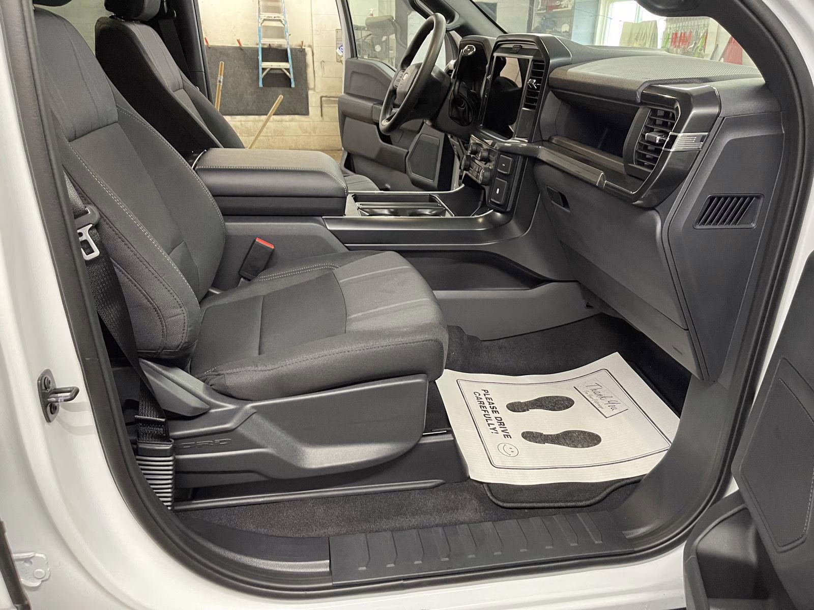 2026 Oxford White Ford F-150 STX 4X4 Truck