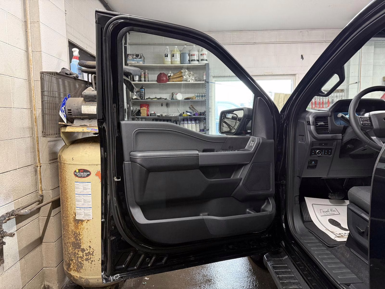 2026 Agate Black Metallic Ford F-150 XLT 4X4 Truck