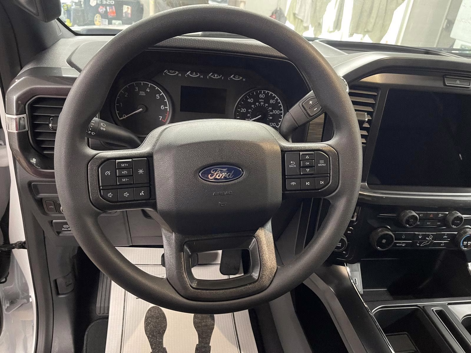 2026 Oxford White Ford F-150 STX 4X4 Truck