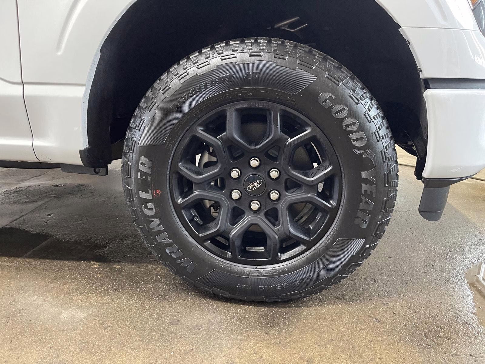 2026 Oxford White Ford F-150 STX 4X4 Truck