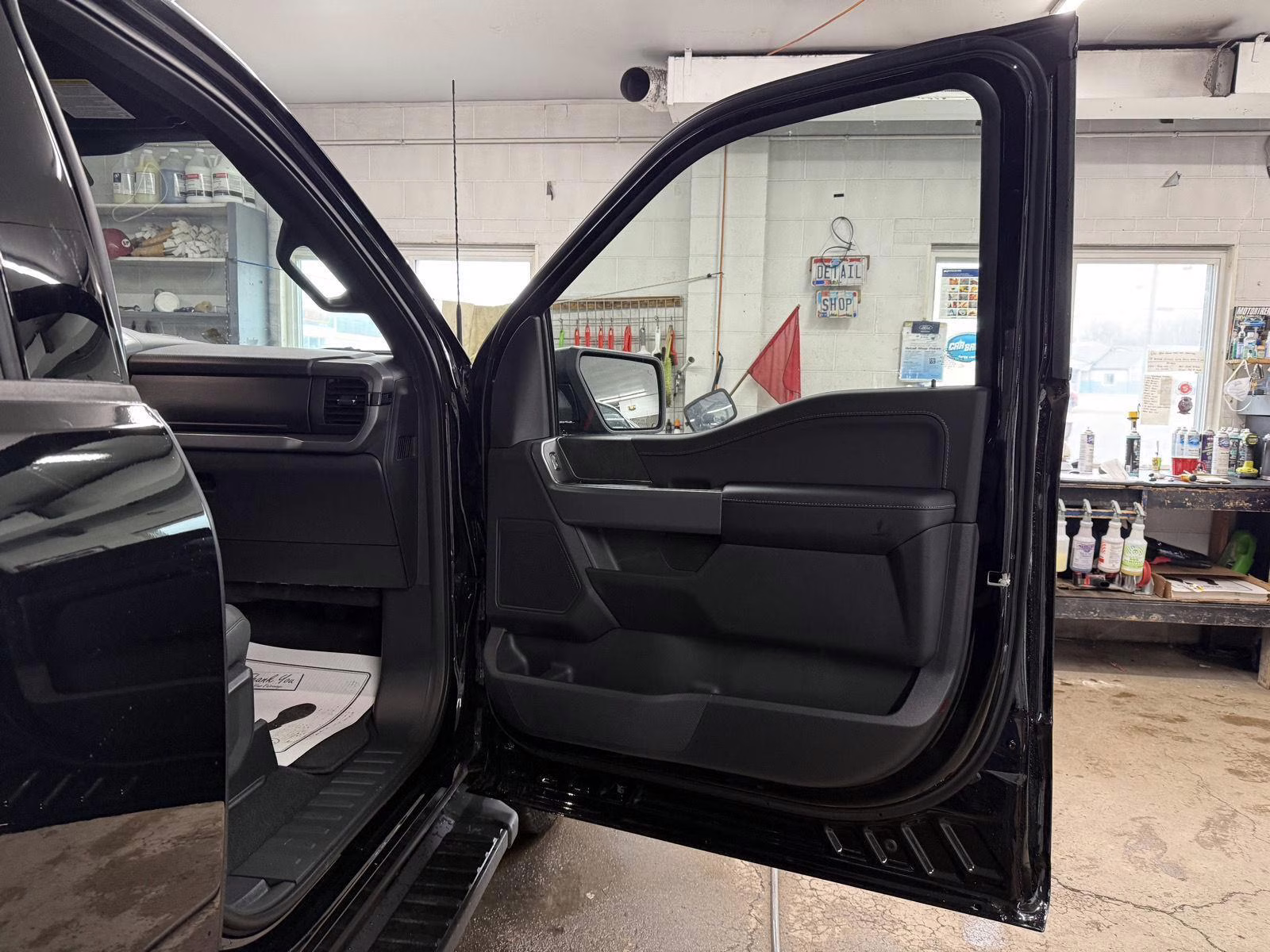 2026 Agate Black Metallic Ford F-150 XLT 4X4 Truck