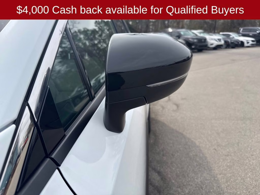 2026 Everest White Pearl Tricoat Nissan Murano SL AWD SUV